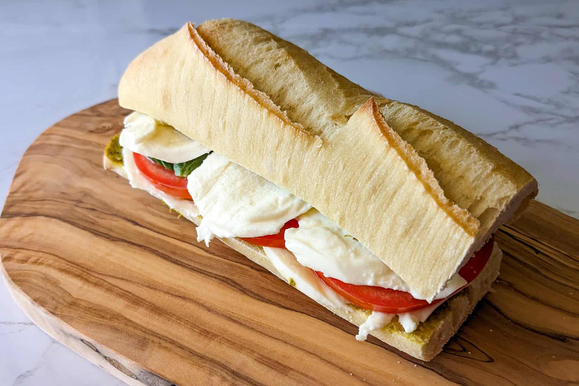 A caprese sandwich on a baguette