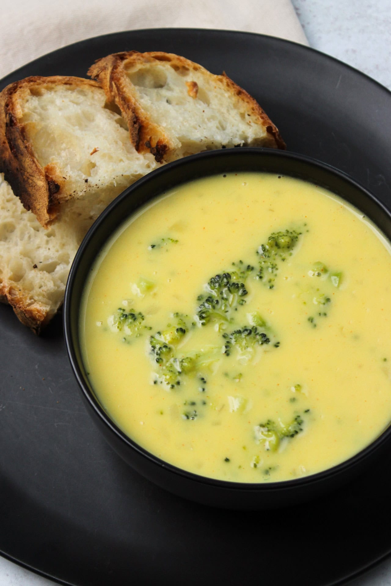 Broccoli cheddar soup and bread.