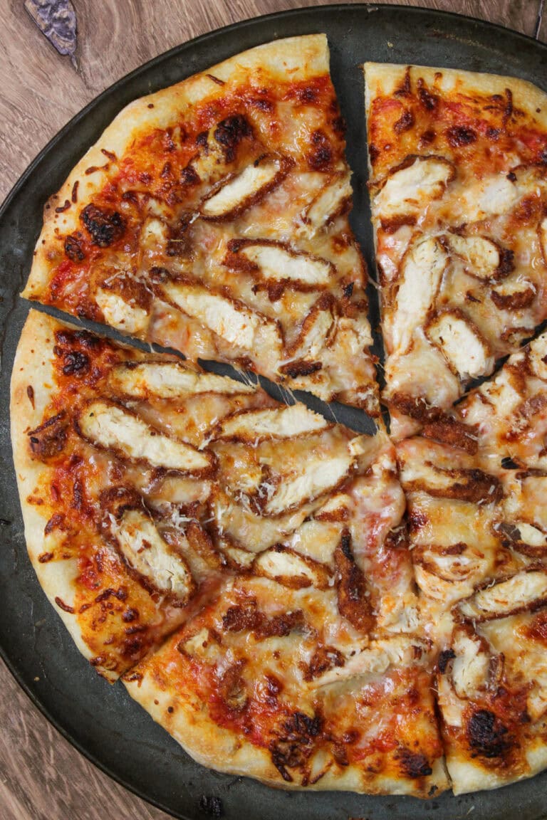 Chicken parmesan pizza.