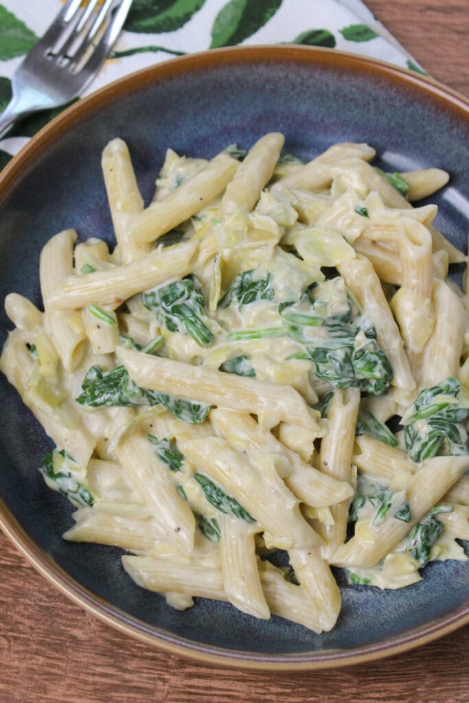 Cheesy spinach and artichoke pasta.